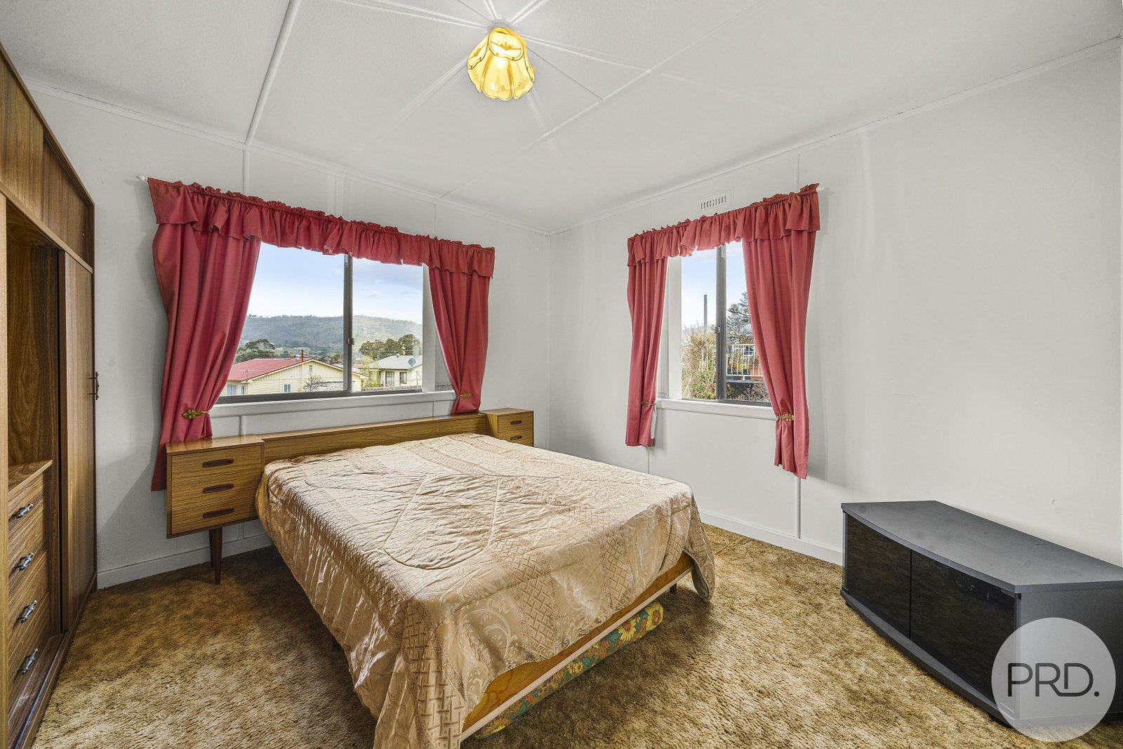 46 Charlotte Street NEW NORFOLK 10