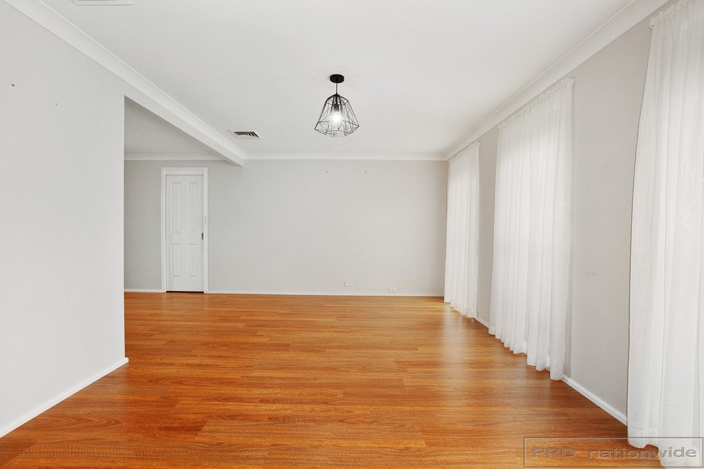 46 Chelmsford Drive METFORD 2