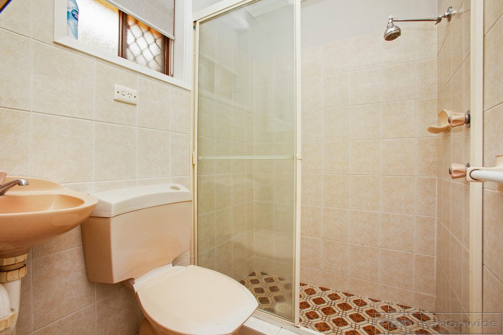 46 Chelmsford Drive METFORD 21