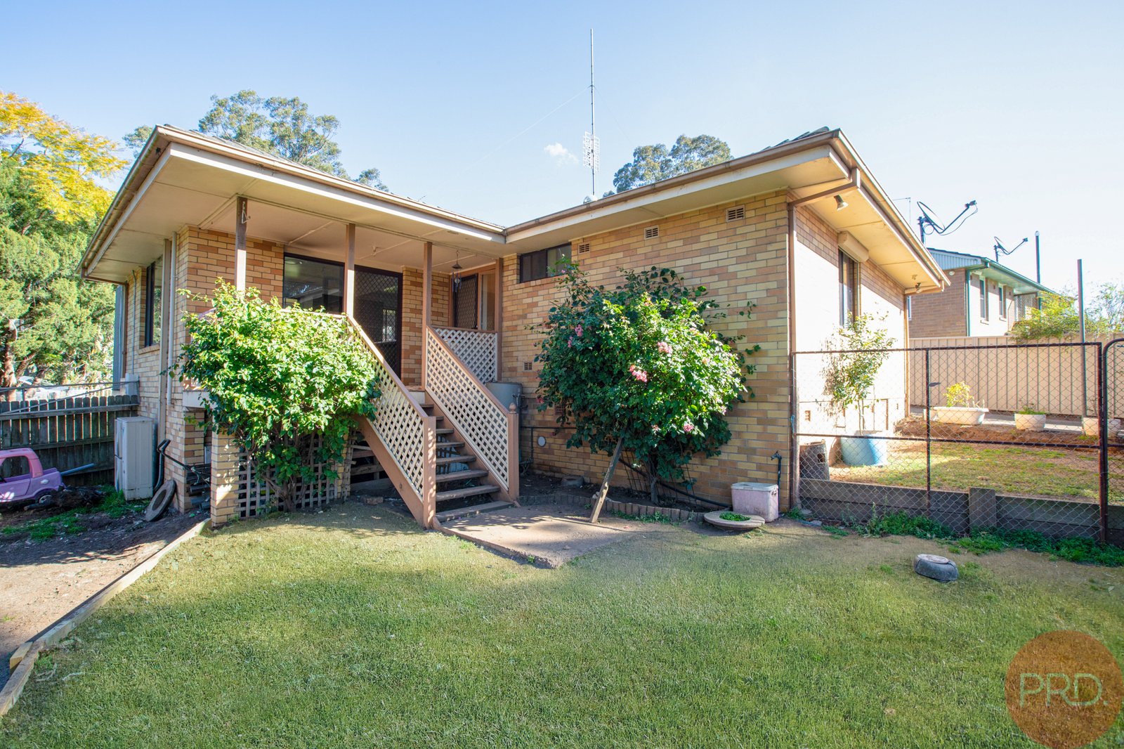 46 Churchill Crescent RUTHERFORD 18