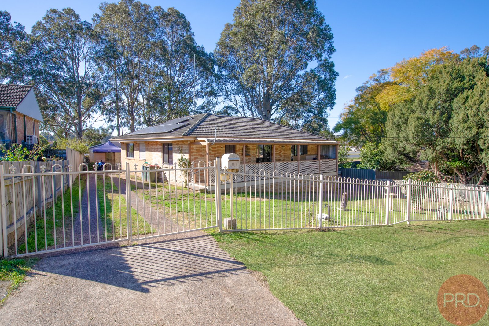 46 Churchill Crescent RUTHERFORD 19