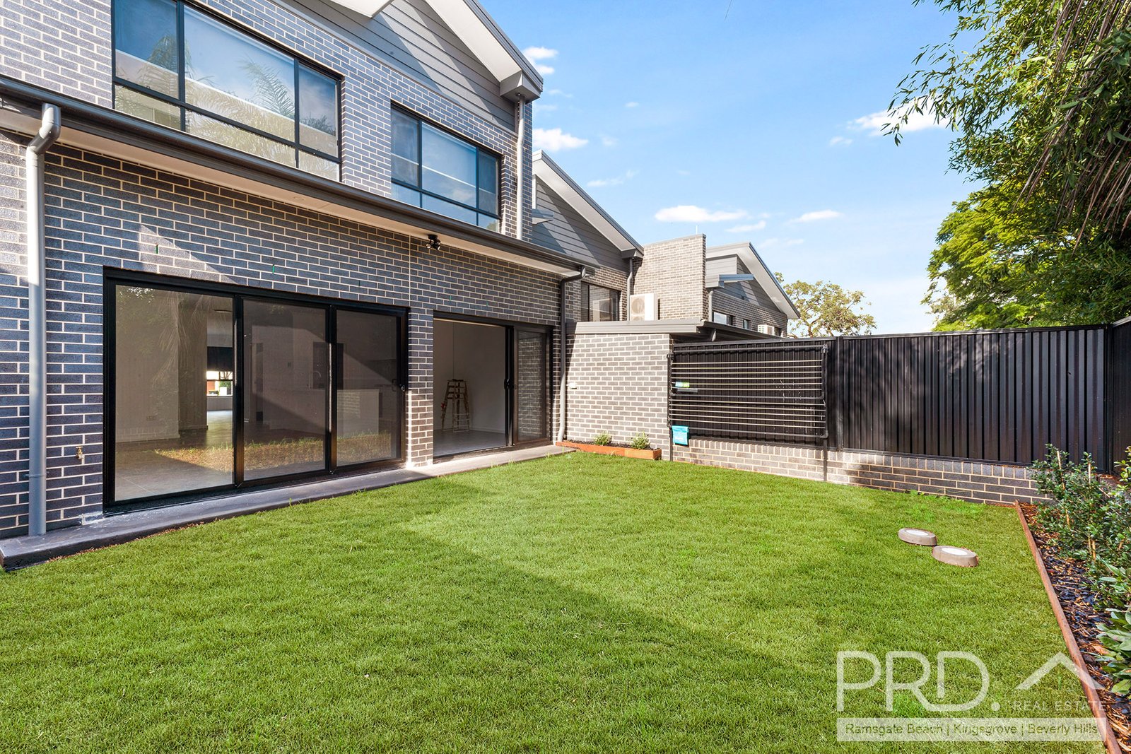 46 Cooloongatta Road BEVERLY HILLS 2