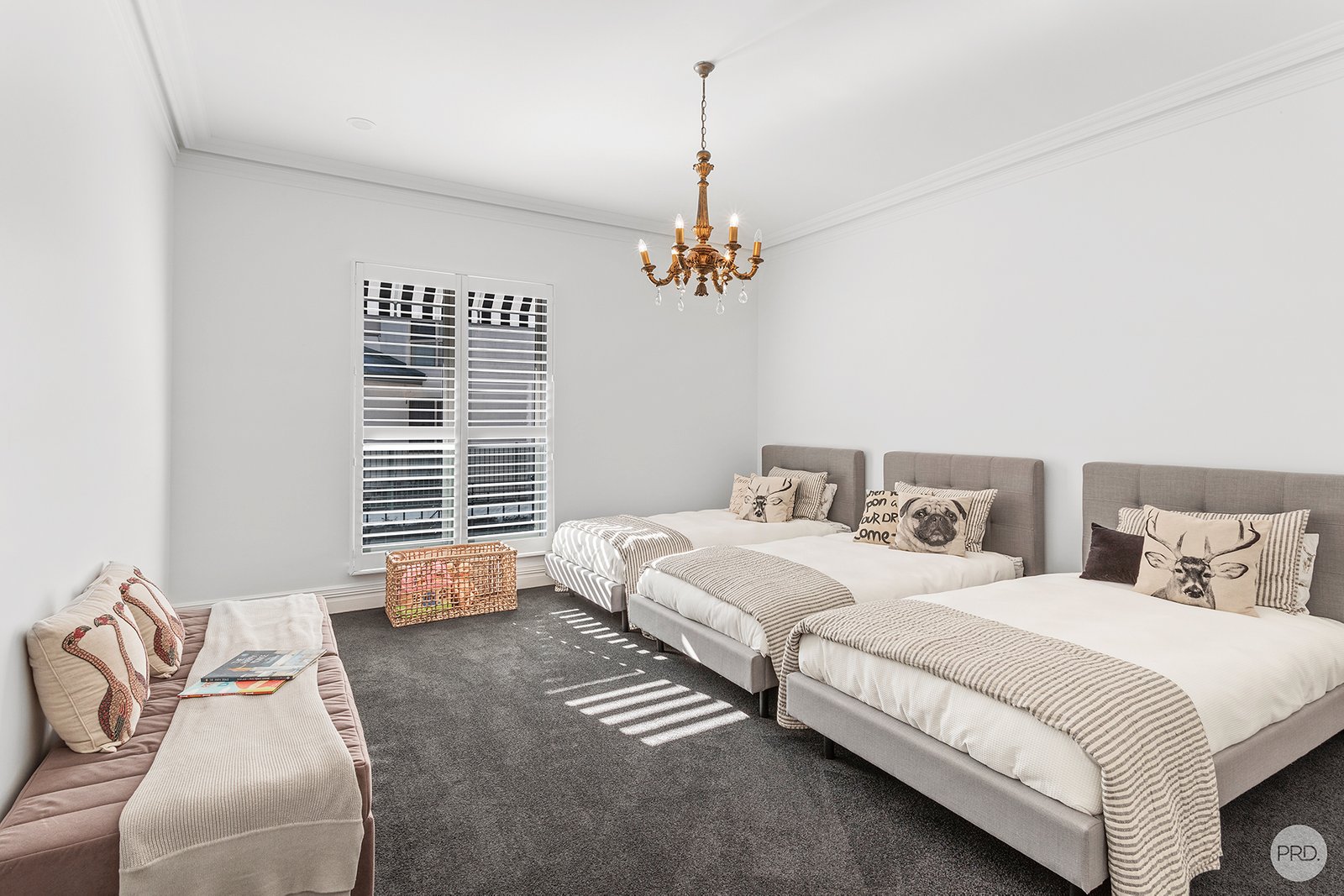 46 Danalene Parade CORLETTE 32