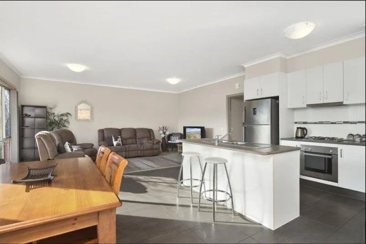 Gallery: 4/6 Drysdale Avenue