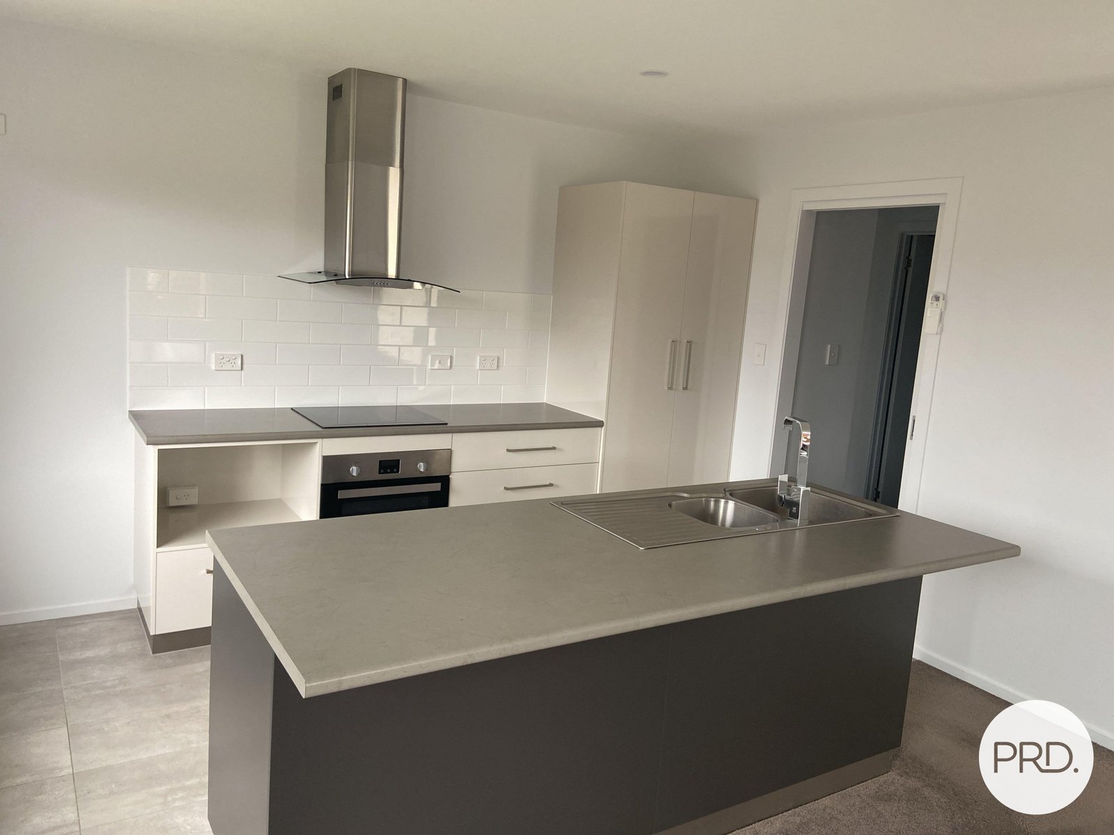 4/6 Dubs & Co Drive SORELL 5