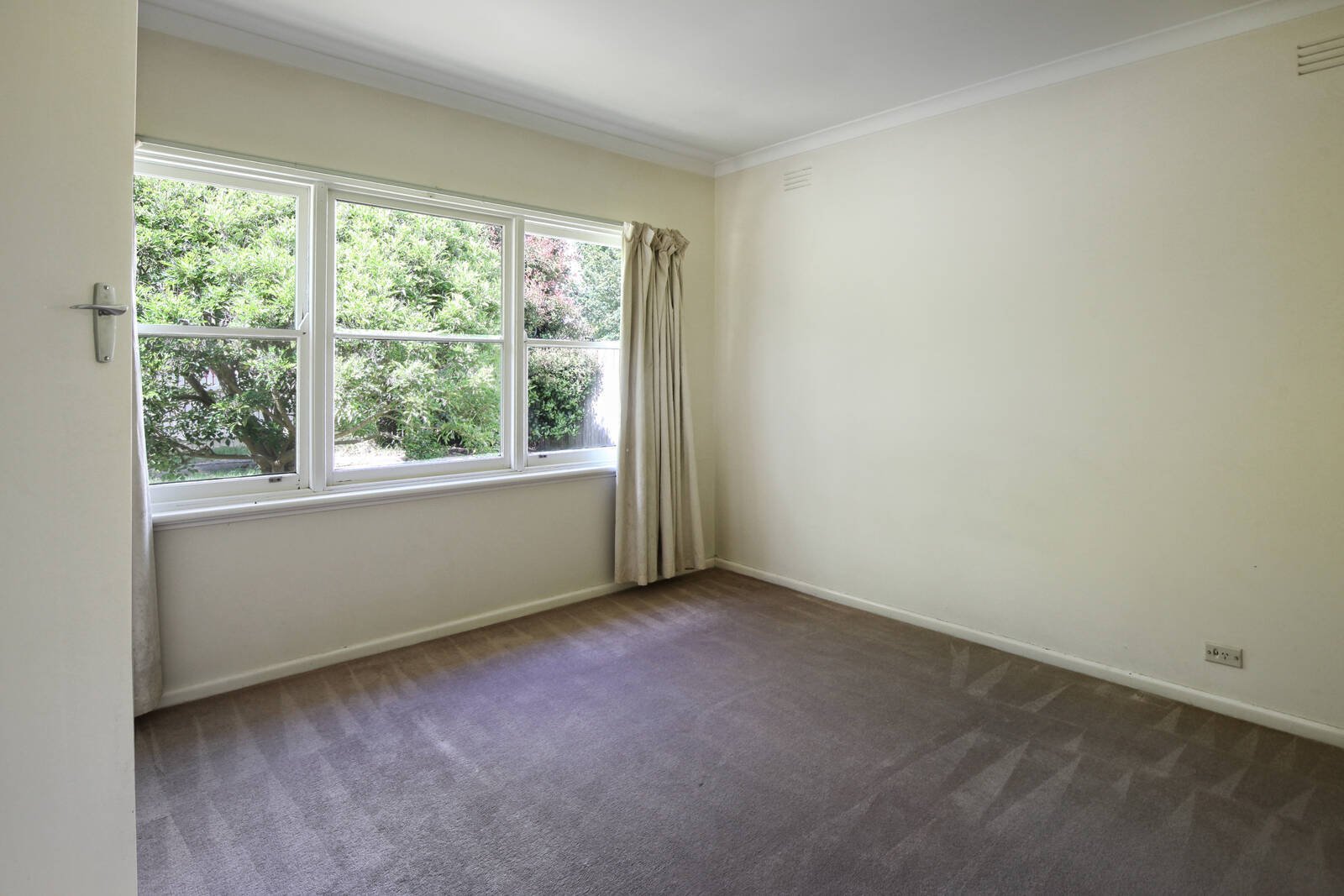 Real Estate and Property in 46 Dunsford St, Lancefield, VIC