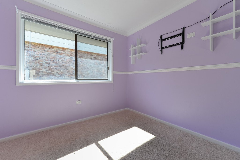 46 Edgeworth Ave  KANAHOOKA 8