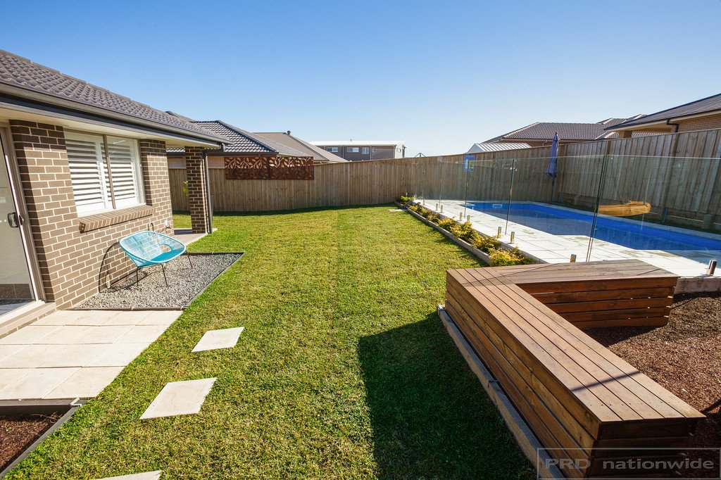 46 Emperor Parade CHISHOLM 20