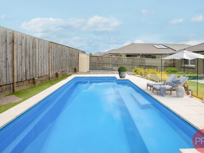 46 Emperor Parade CHISHOLM 14