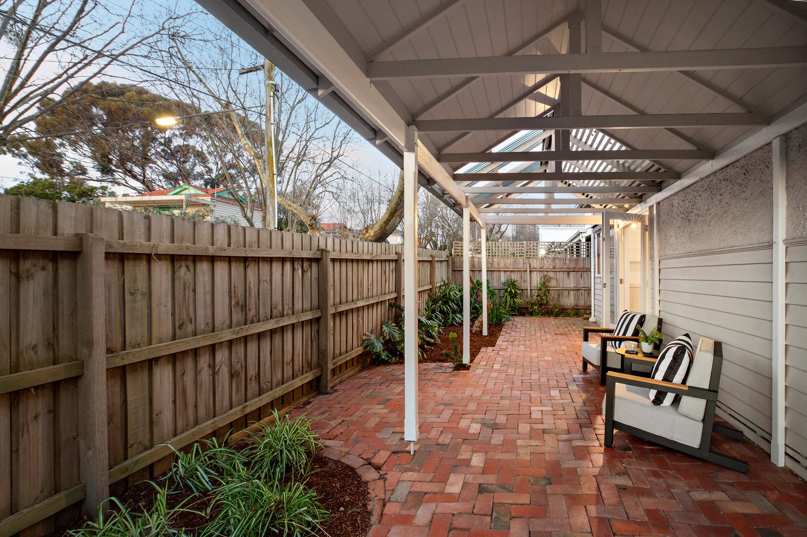 46 Erica Avenue, Glen Iris, 3146