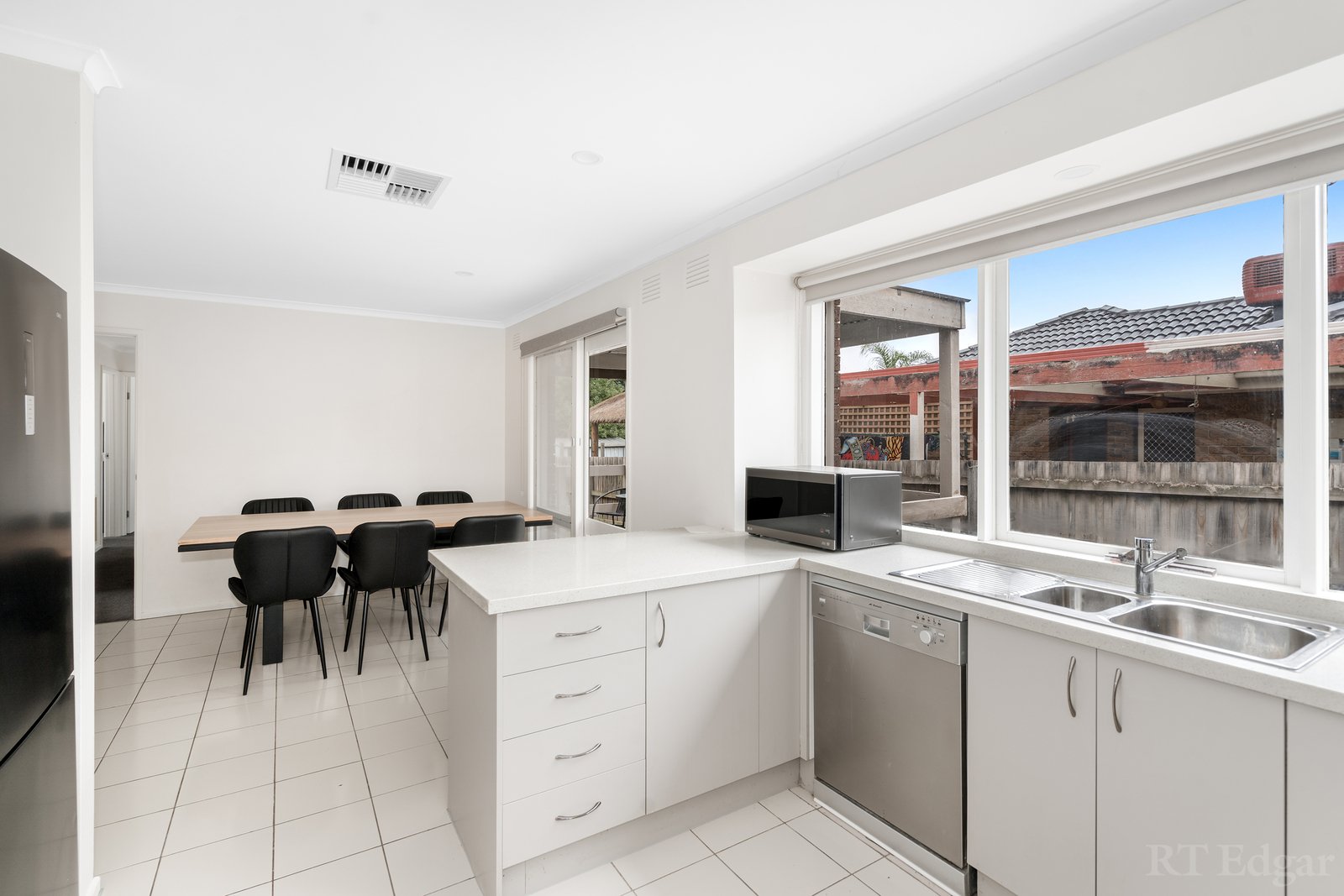 Real Estate and Property in 46 Freeman Crescent, Mill Park, VIC