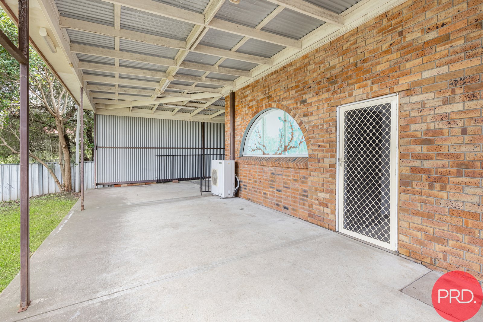 46 Gillies Street RUTHERFORD 32