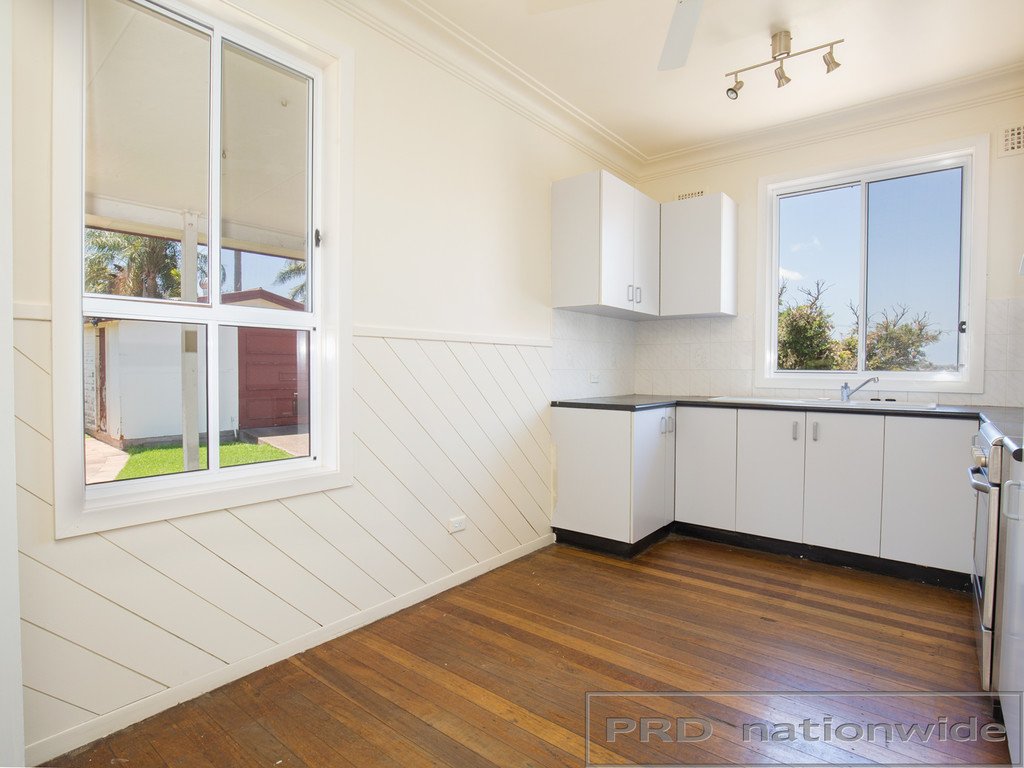 46 Glenroy Street THORNTON 8