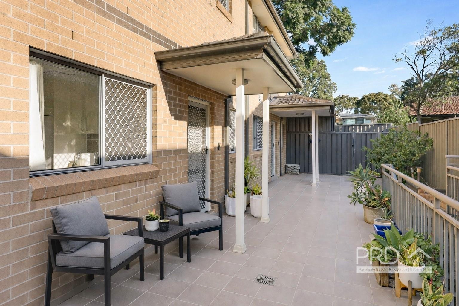 4/6 Graham Road NARWEE 2