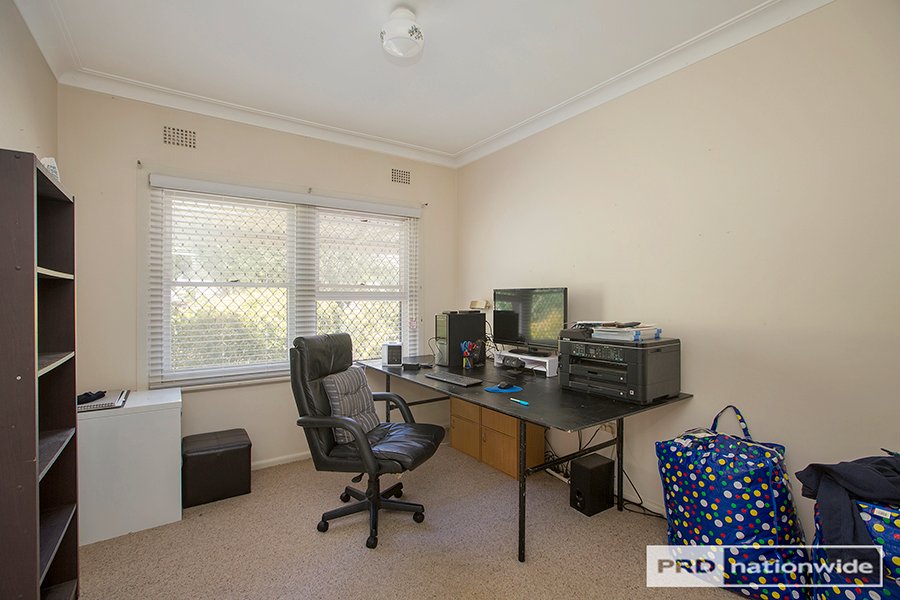 46 Hall Street TAMWORTH 5