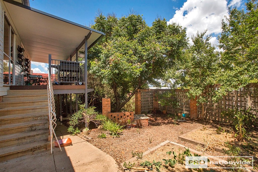 46 Hall Street TAMWORTH 8