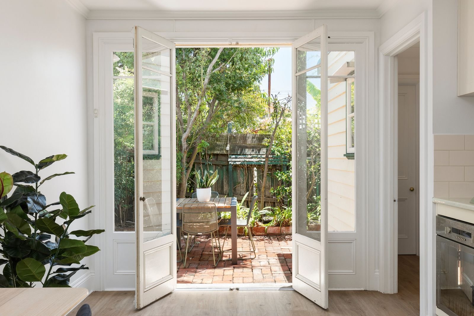 Gallery: 46 Havelock Street