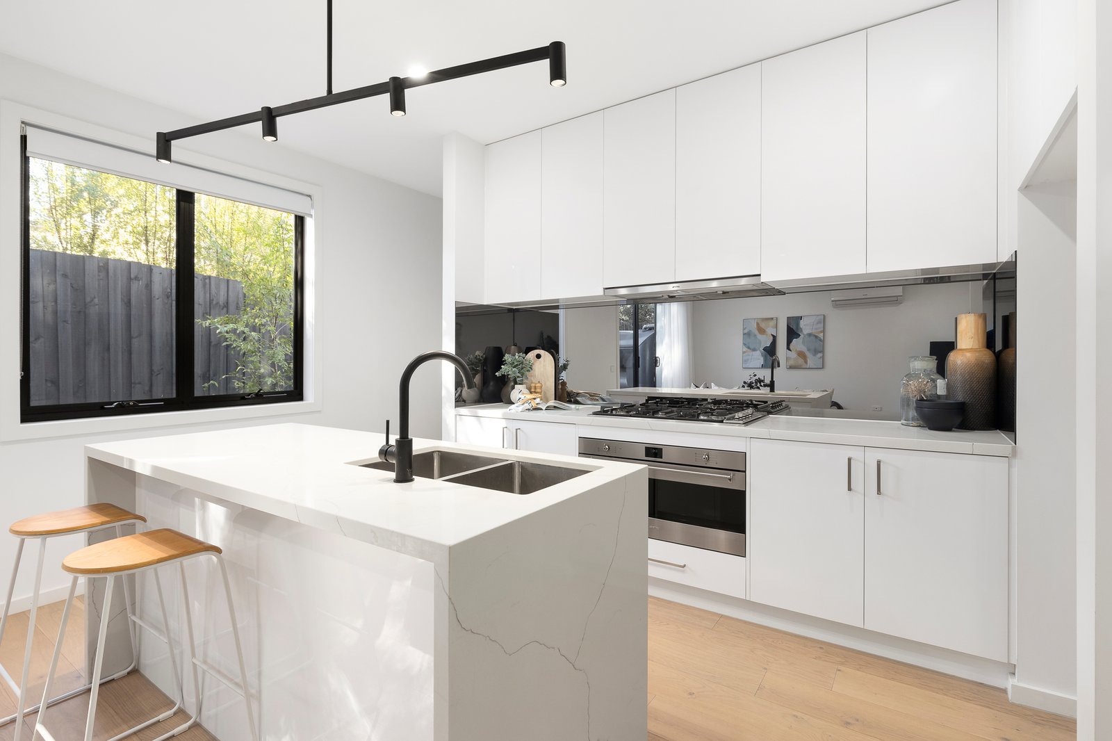 Real Estate and Property in 4/6 Hemming Street, Brighton East, VIC