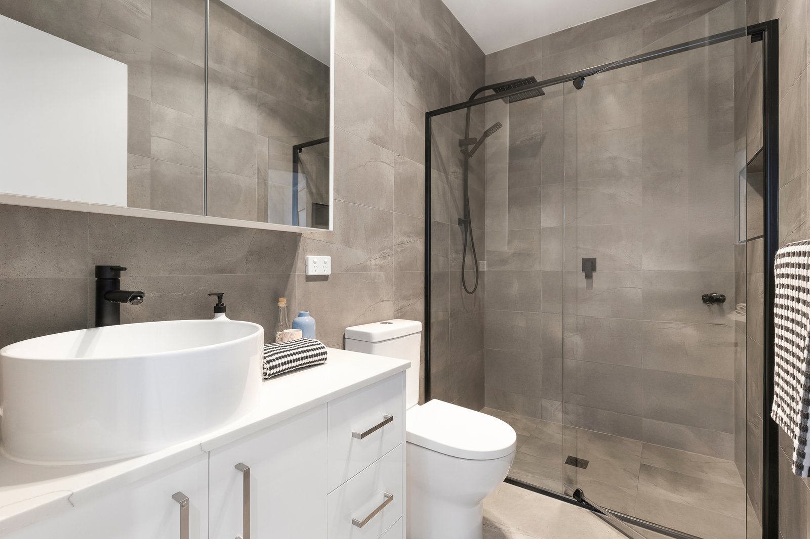 Real Estate and Property in 4/6 Hemming Street, Brighton East, VIC