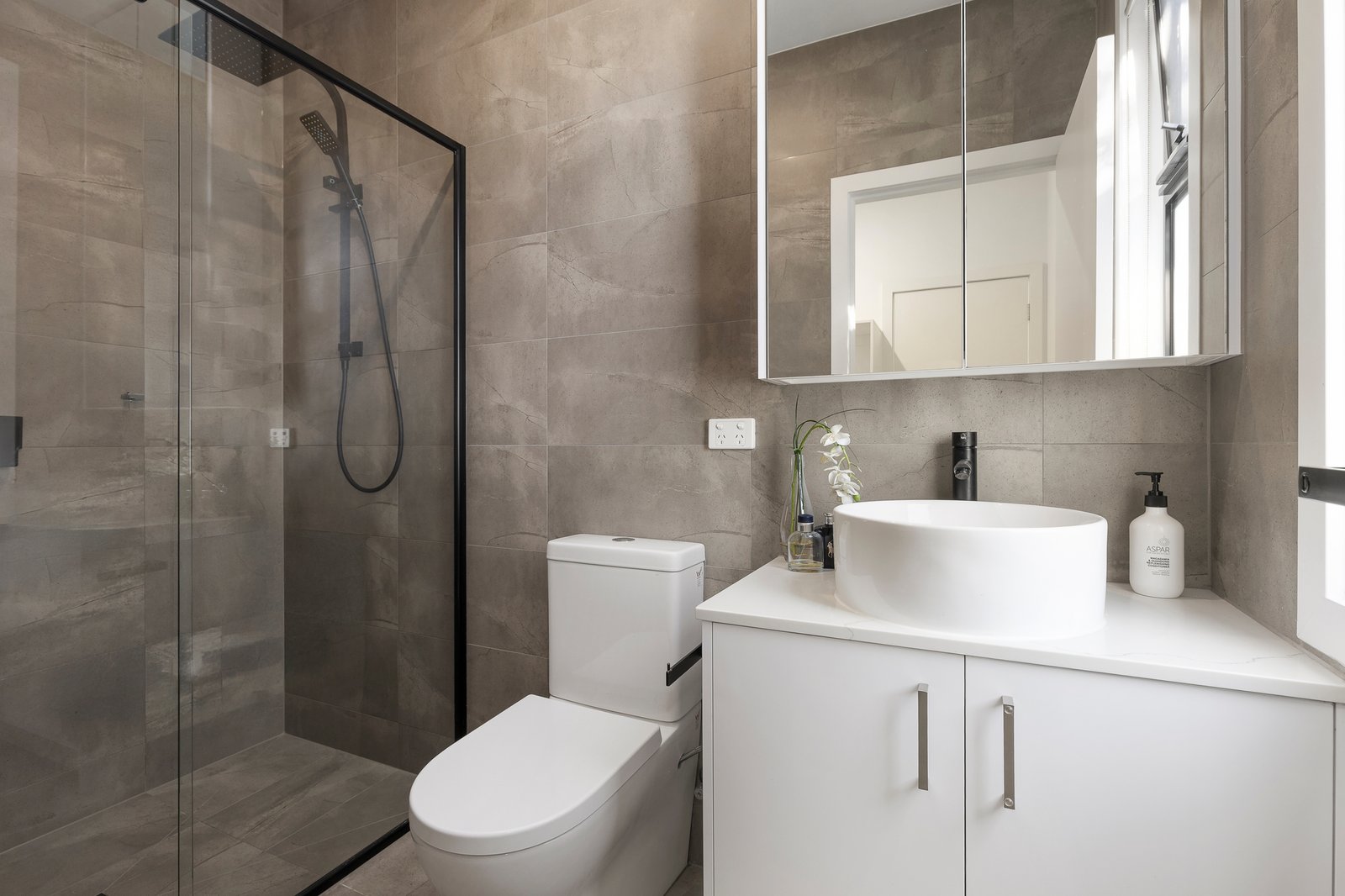 Real Estate and Property in 4/6 Hemming Street, Brighton East, VIC