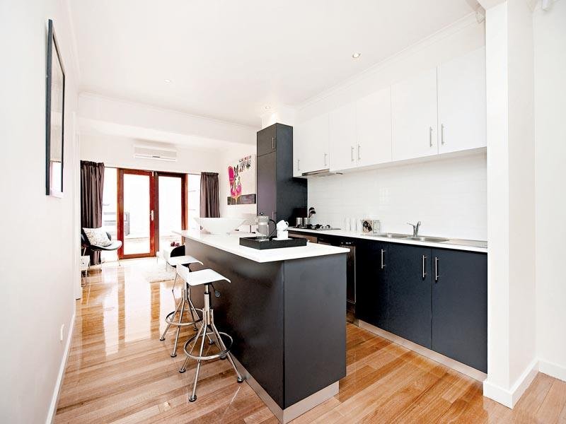 Gallery: 46 Henry Street