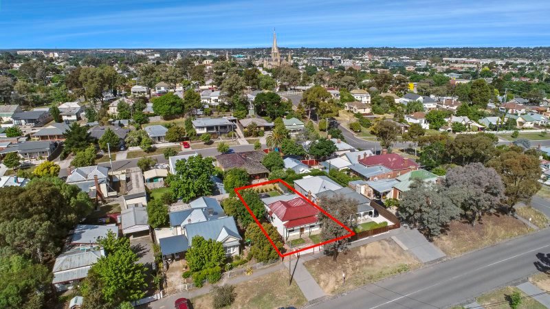 46 Honeysuckle Street BENDIGO 12