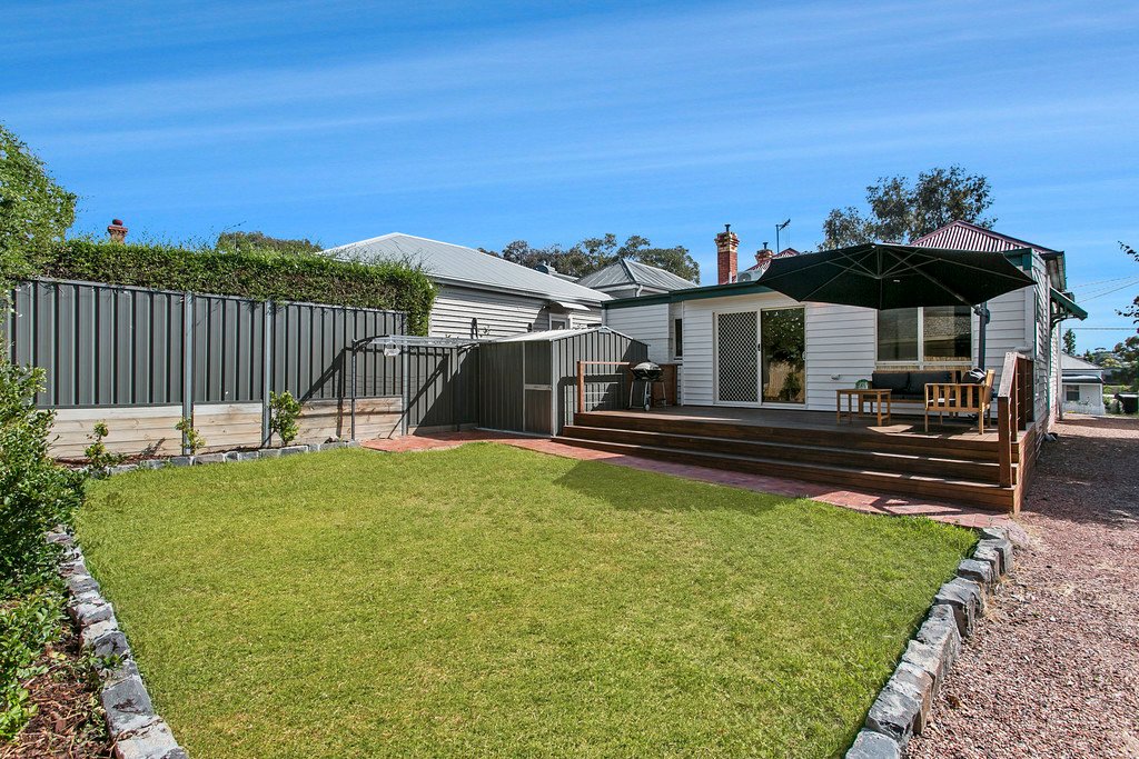 46 Honeysuckle Street BENDIGO 11