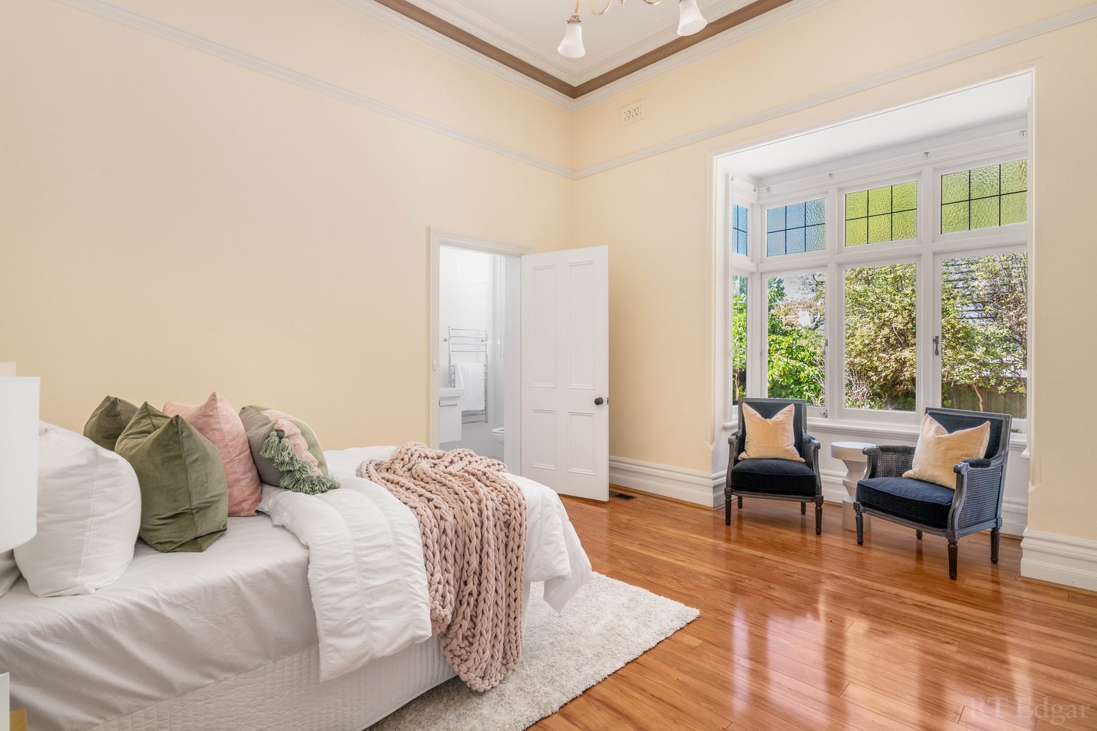 Real Estate and Property in 46 Hopetoun Avenue, Canterbury, VIC