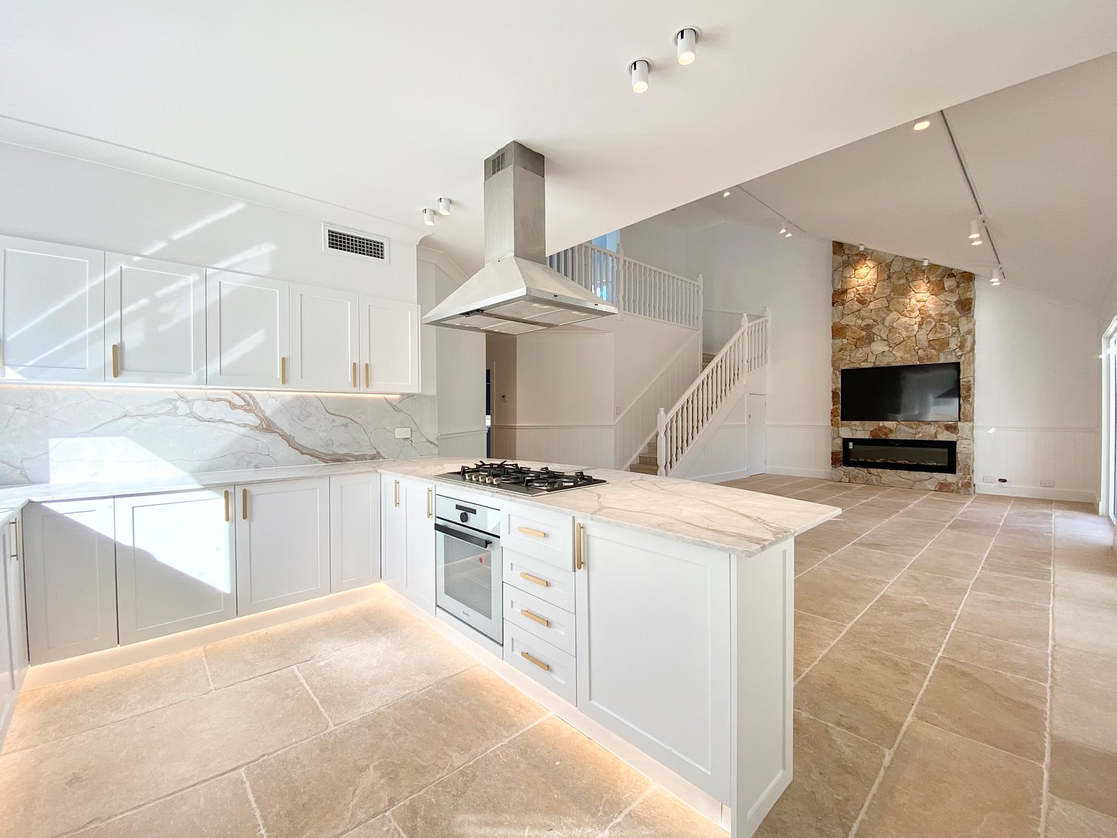 46 Horace Street SHOAL BAY 1