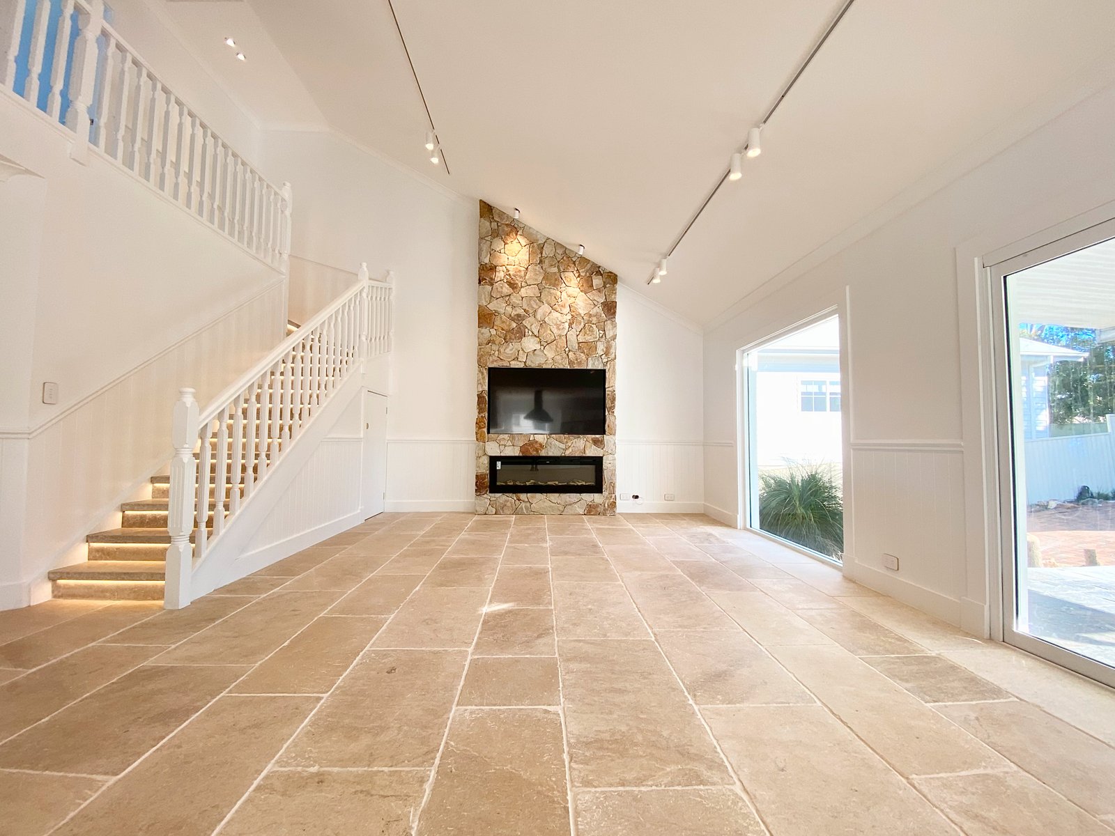 46 Horace Street SHOAL BAY 2