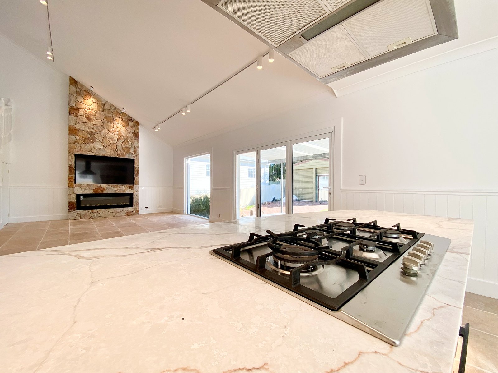 46 Horace Street SHOAL BAY 5