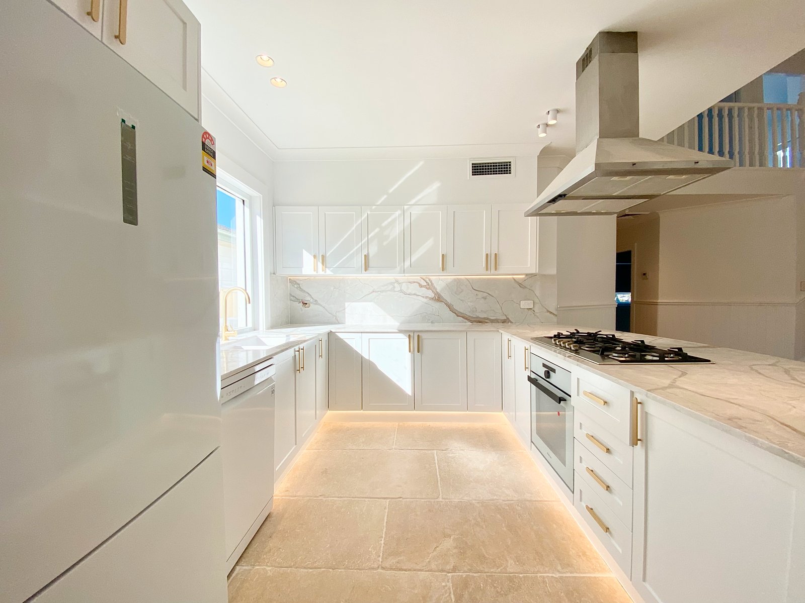 46 Horace Street SHOAL BAY 6