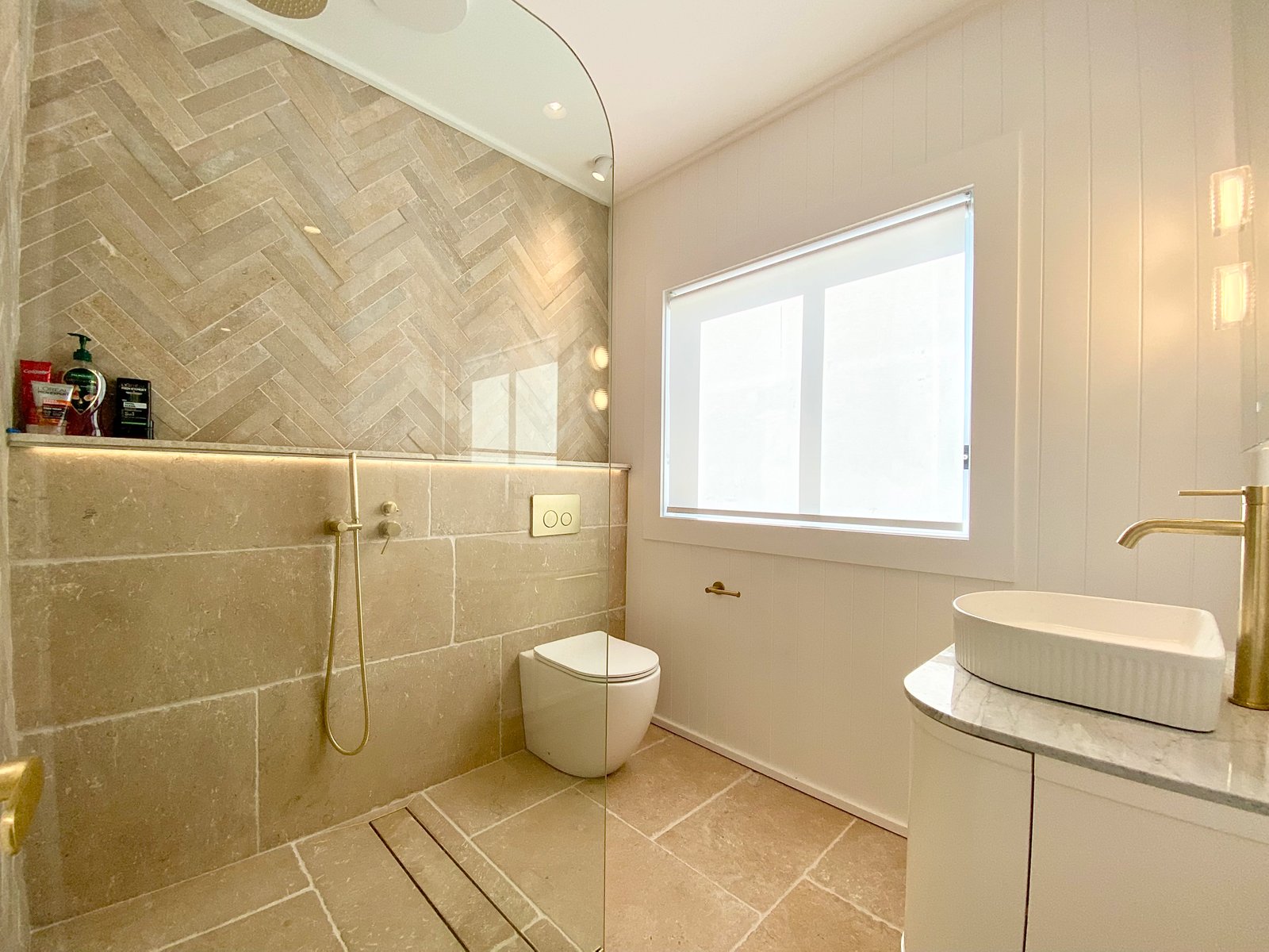 46 Horace Street SHOAL BAY 14