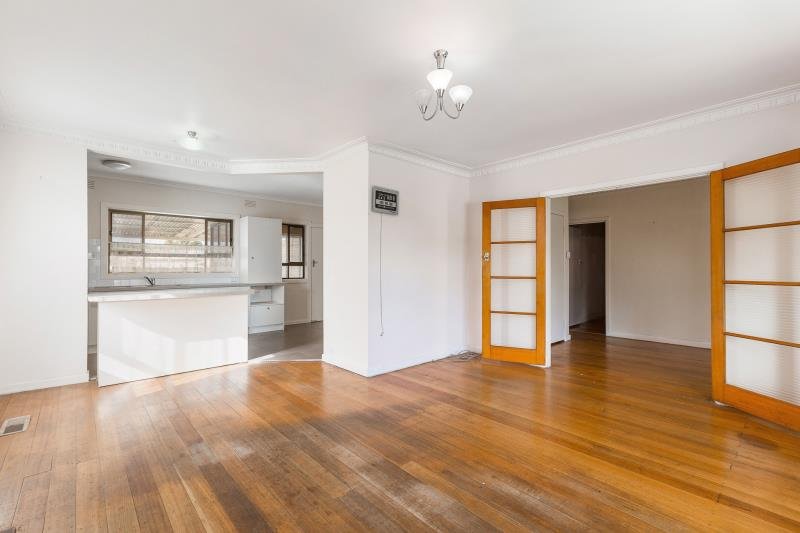 Gallery: 46 Irwin Avenue