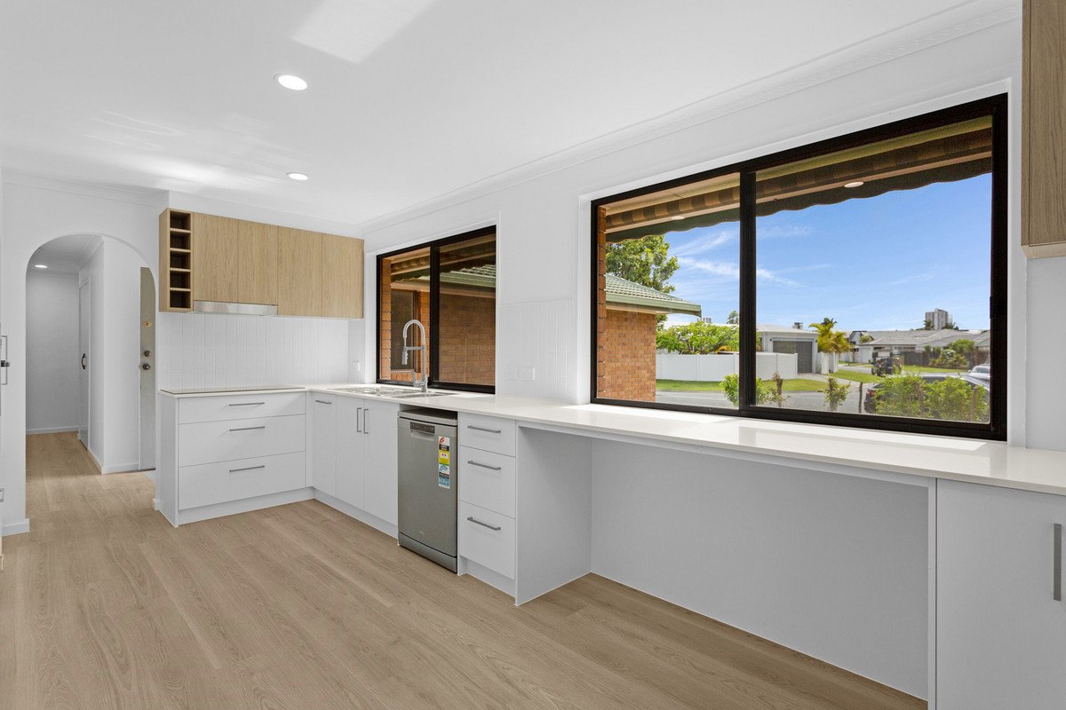 46 Jabiru Avenue Burleigh Waters 7