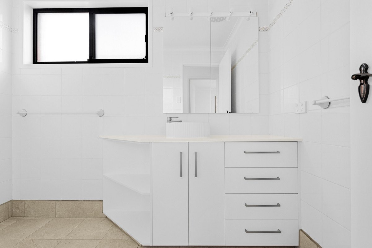 46 Jabiru Avenue Burleigh Waters 10