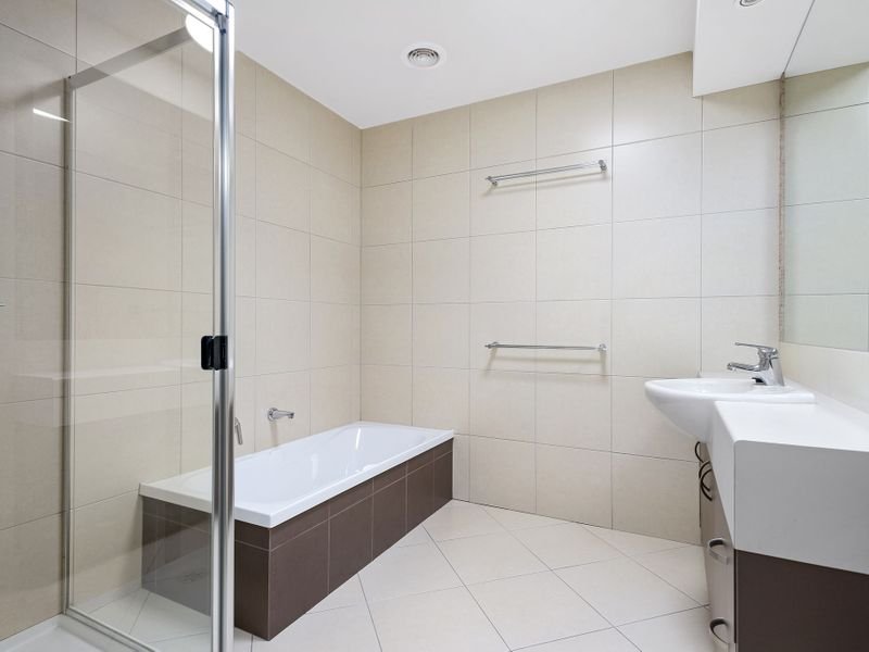 Gallery: 46 Jack Holt Way