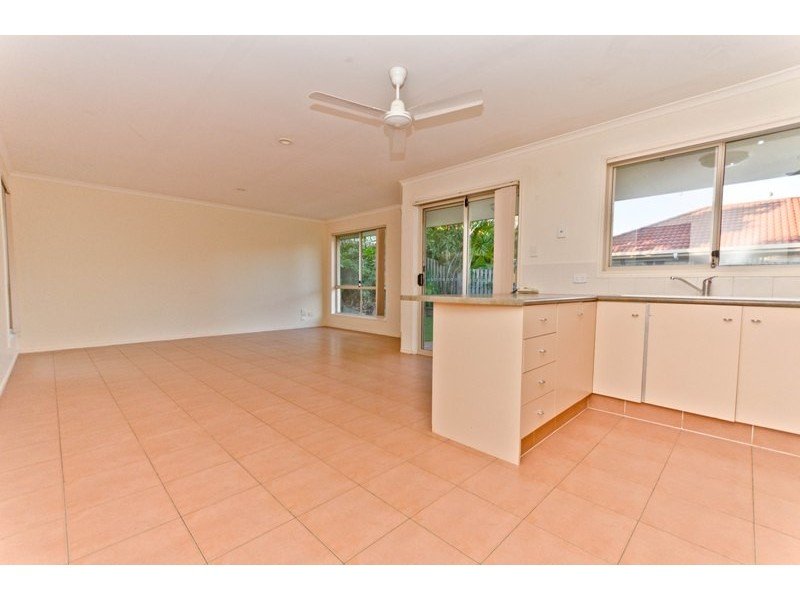 46 Kingarry Circuit MERRIMAC 4