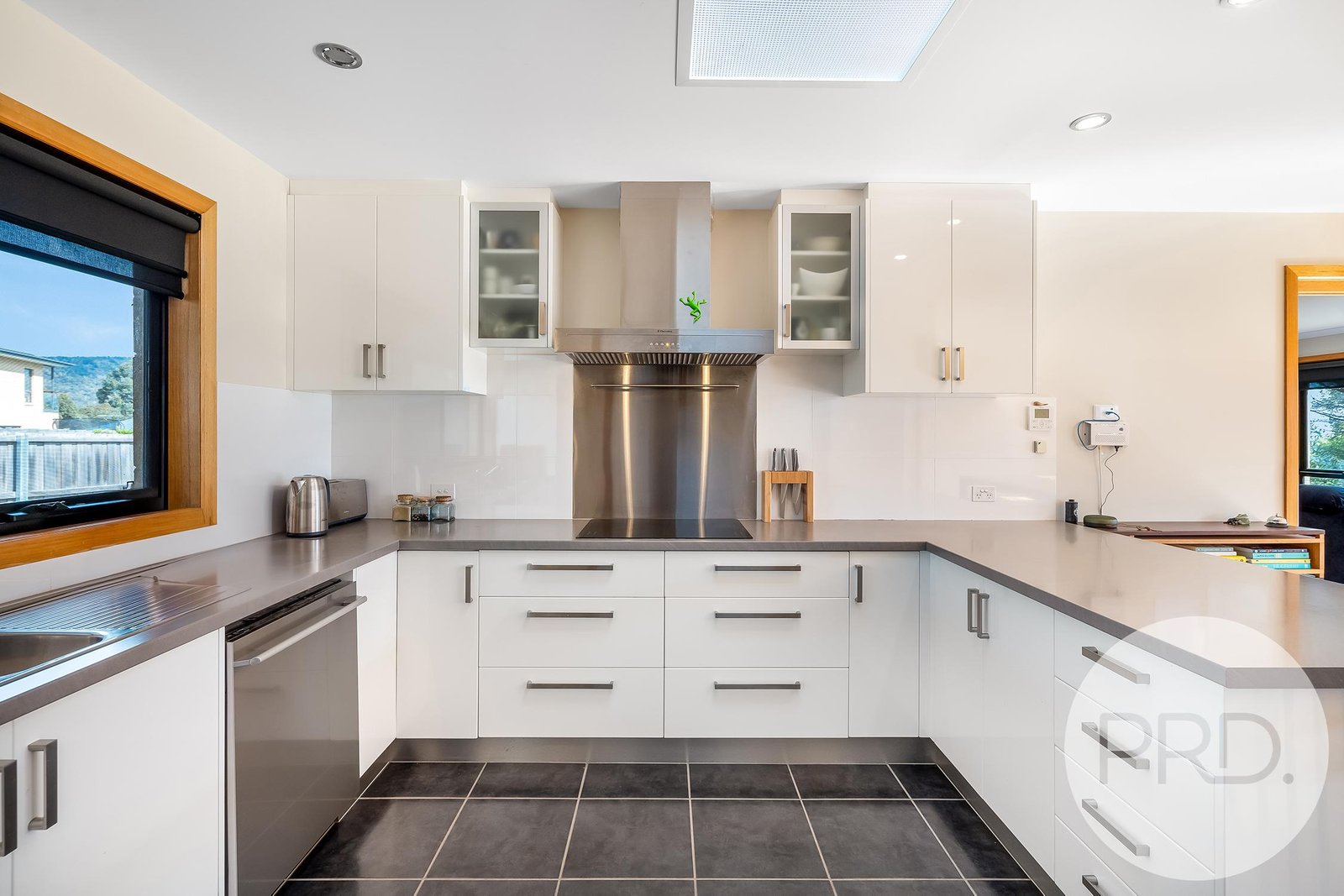 46 Kirabati Road MIDWAY POINT 5