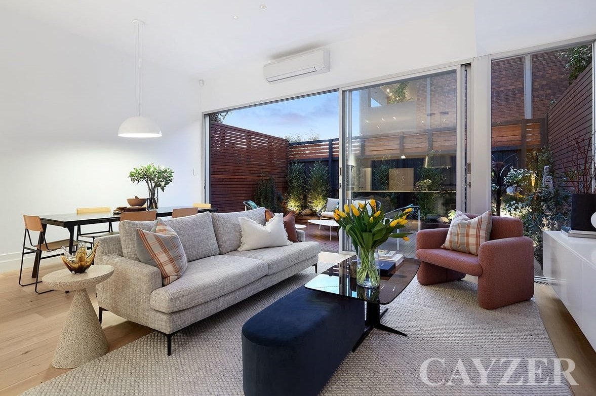 Gallery: 46 Langridge Street