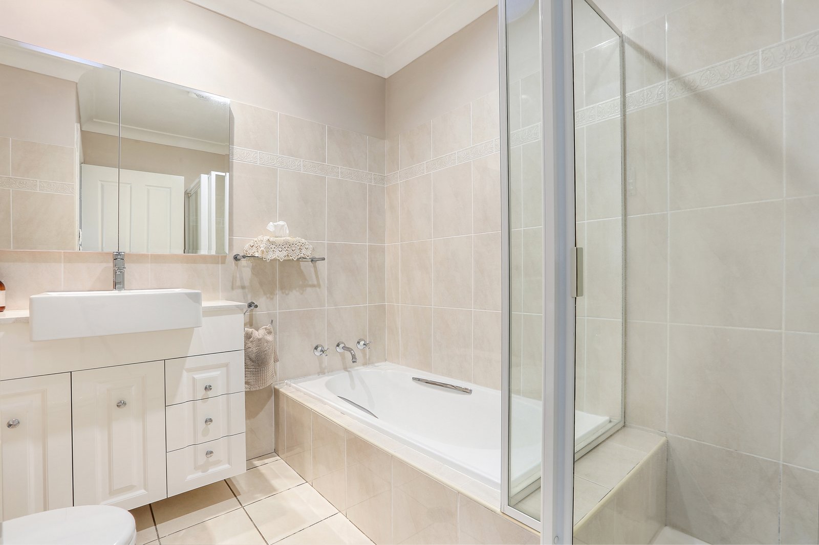 46 Laver Road DAPTO 8