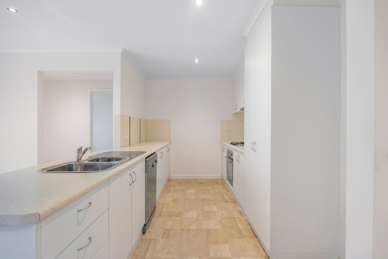 Gallery: 46 Lawrie Drive