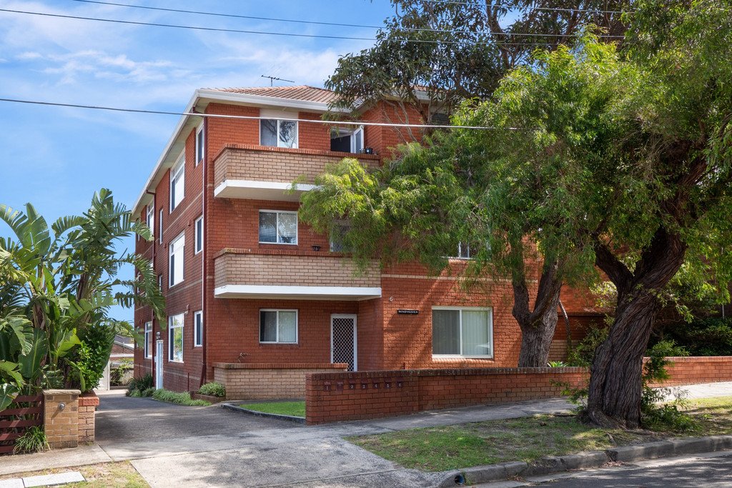 4/6 Lawson Street MATRAVILLE 9