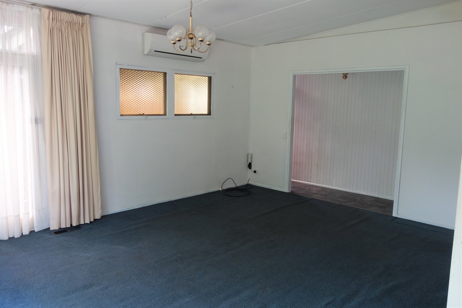 Gallery: 46 Lesden Street