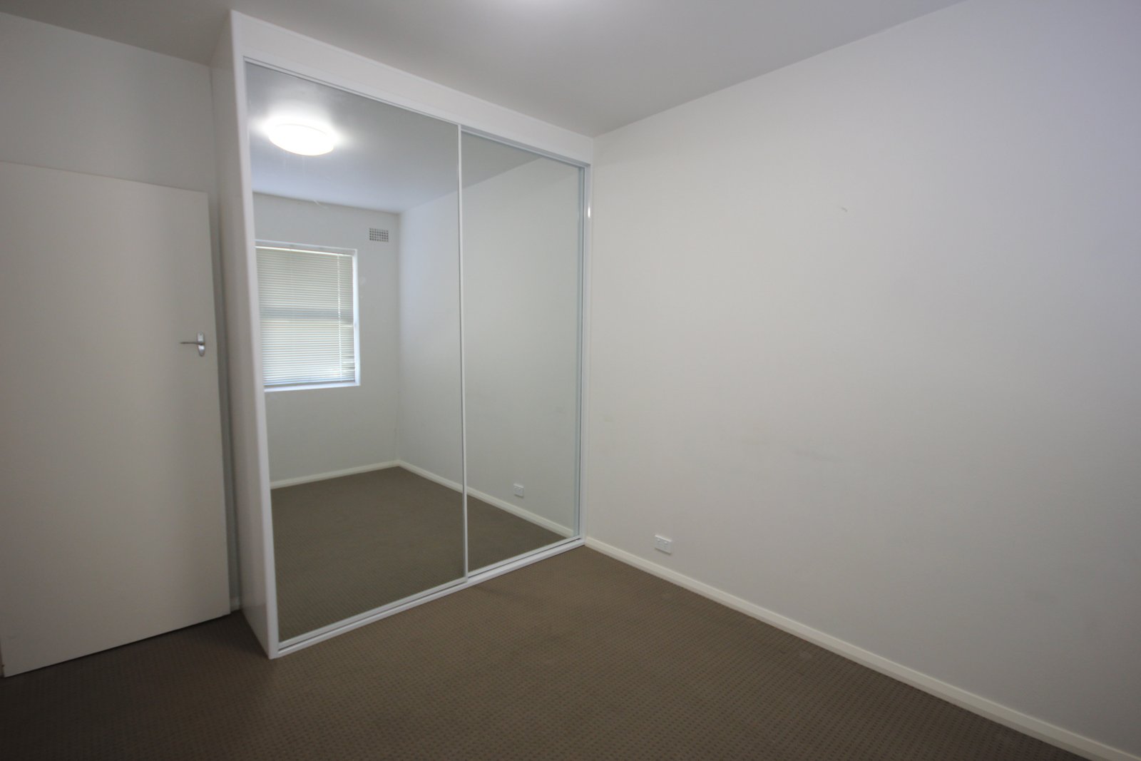 4/6 Letitia Street OATLEY 5