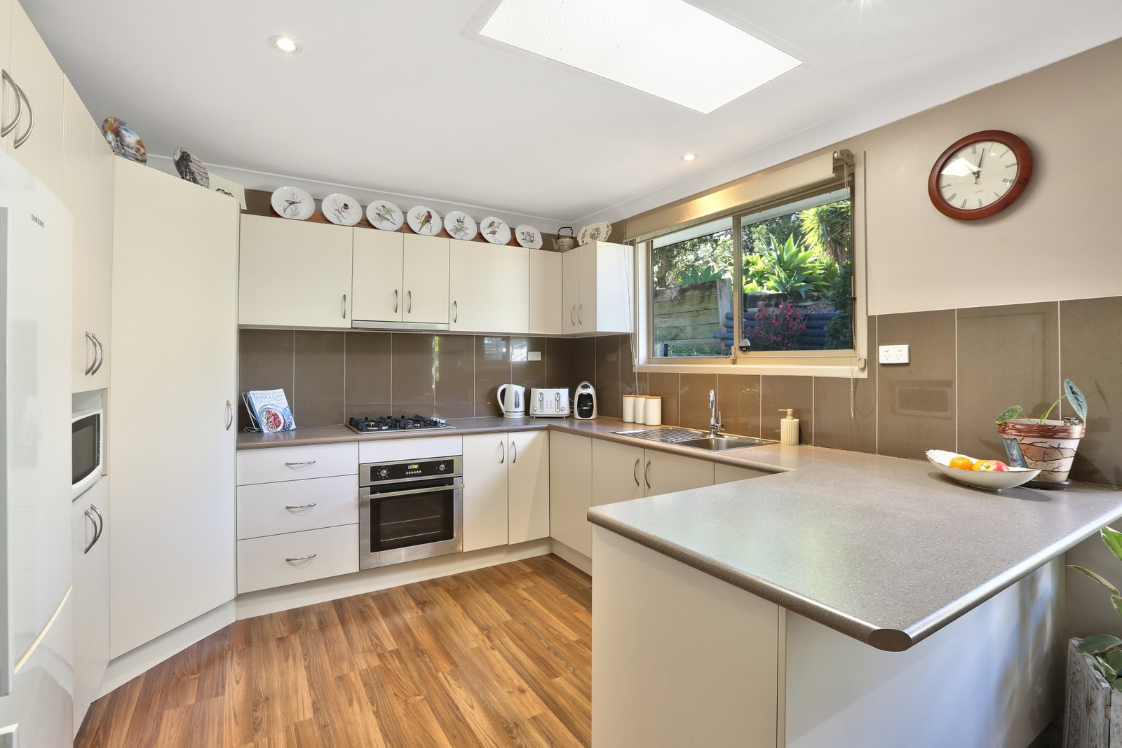 46 Loch Carron Avenue FARMBOROUGH HEIGHTS 2