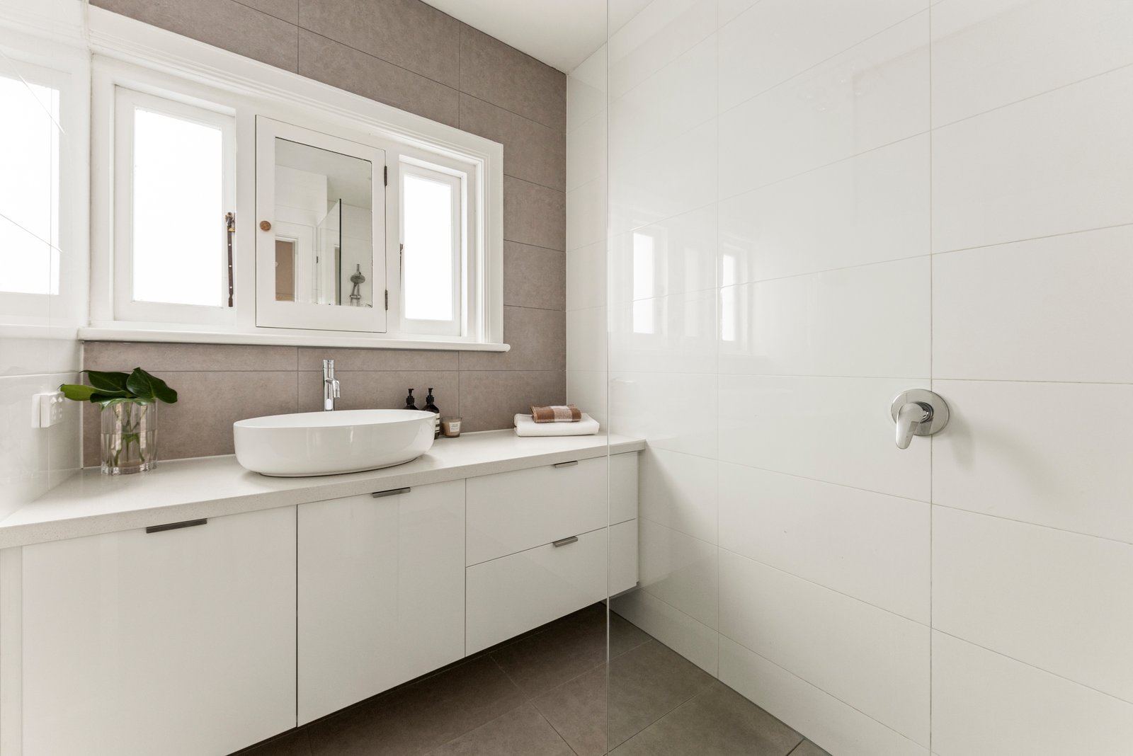 Real Estate and Property in 4/6 Mackie Court, Kew, VIC