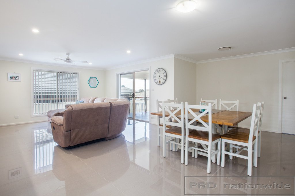 46 Macrae Street EAST MAITLAND 12
