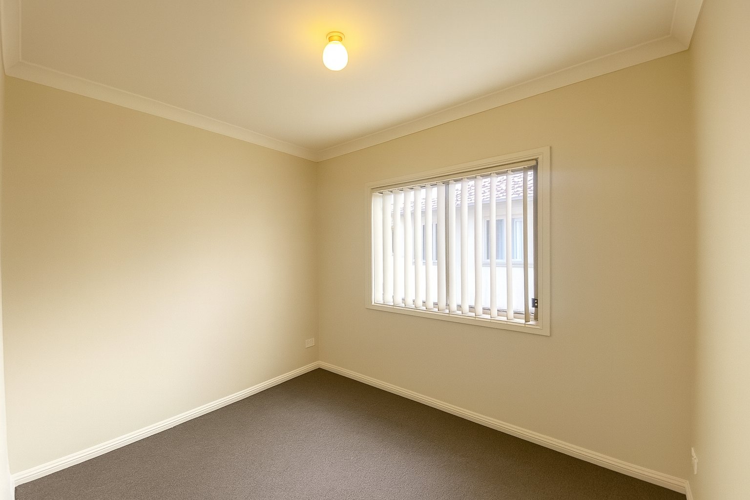 4/6 Market Street MOOREBANK 8