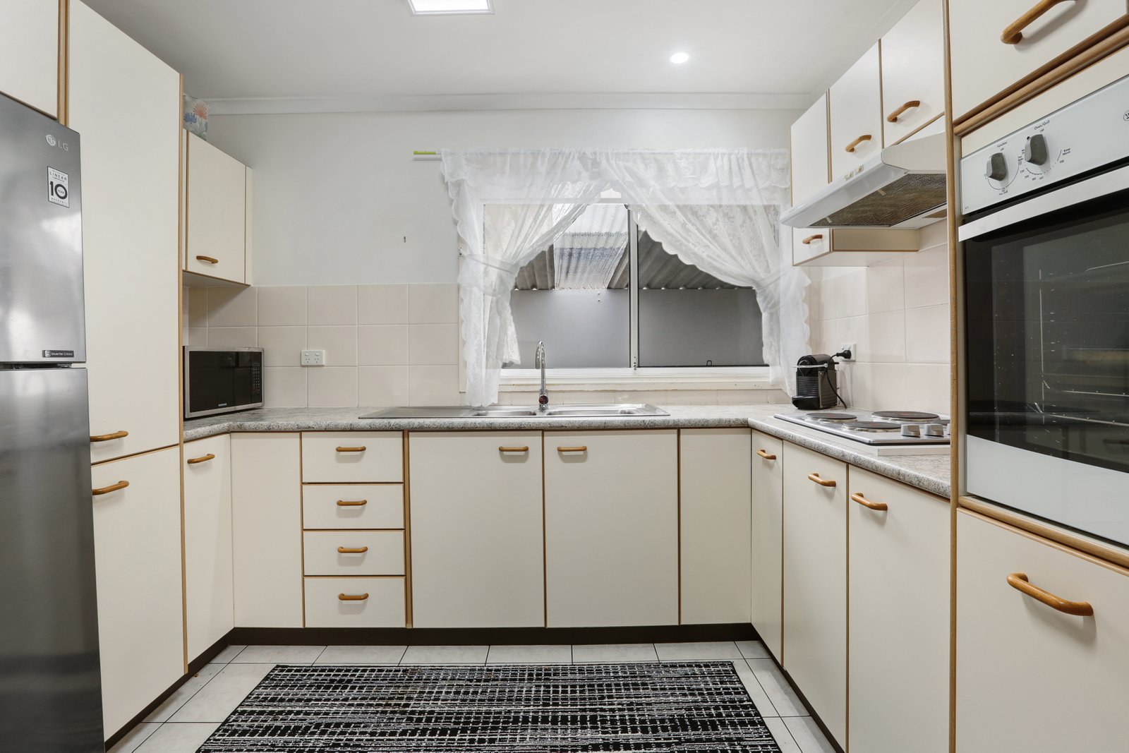 46 Melaleuca Crescent KANAHOOKA 3